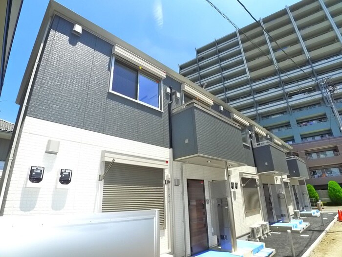 ポワソントワの物件外観写真