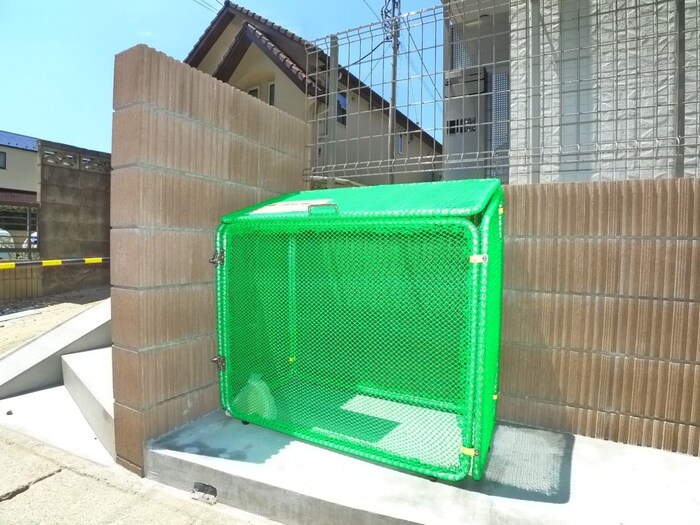 ポワソントワの物件外観写真