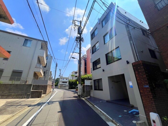 モダンテラス早稲田の物件外観写真