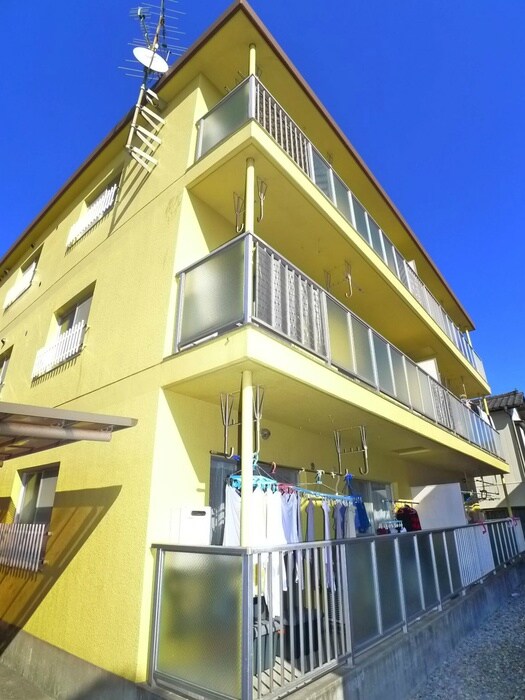 アイエムハイツ東中山の物件外観写真