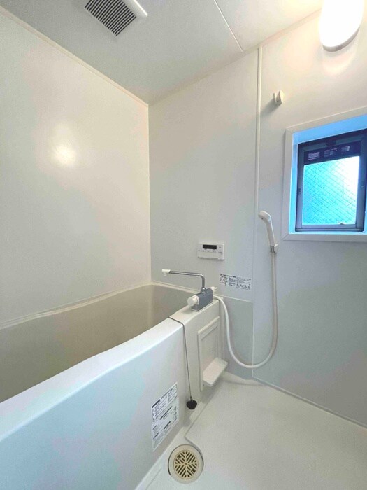 アーバン岩沢の物件内観写真