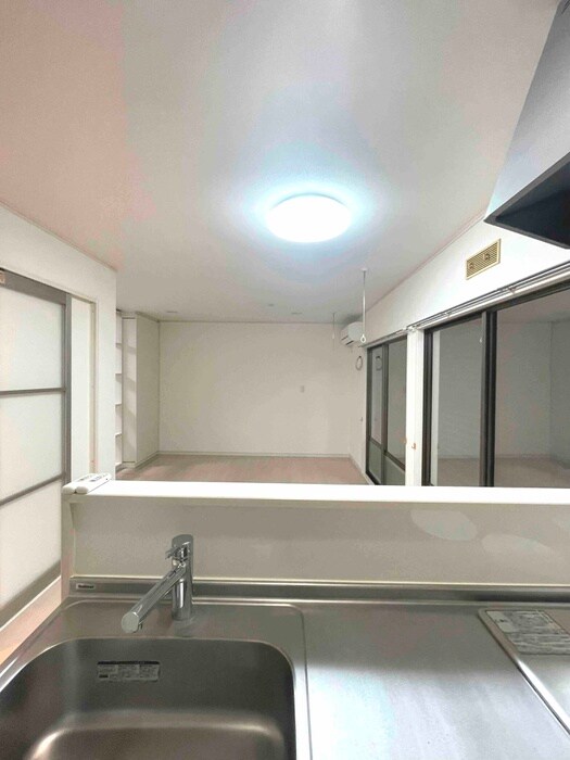 アーバン岩沢の物件内観写真