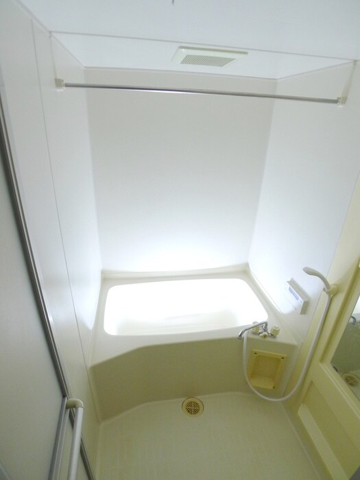 Ａｓｔｅｅ　Ｒｏｙａｌの物件内観写真