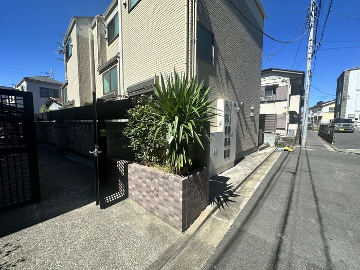 バーミープレイス葛西の物件外観写真