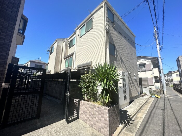 バーミープレイス葛西の物件外観写真