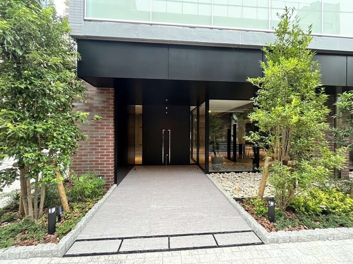 パークアクシス上野EASTの物件外観写真