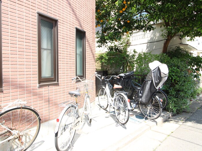 フル－レ・Ｋの物件外観写真