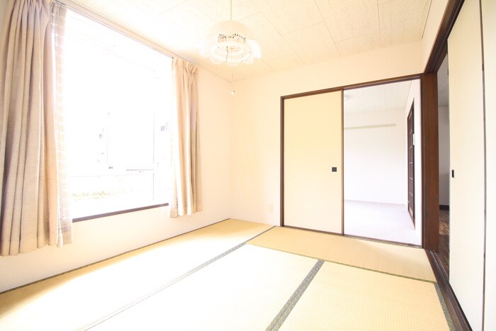 サンハイツ三内の物件内観写真