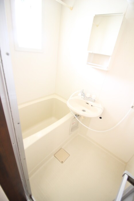 サンハイツ三内の物件内観写真