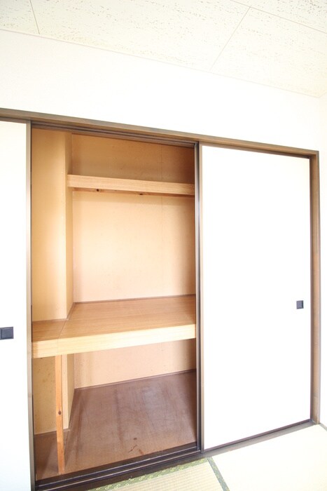 サンハイツ三内の物件内観写真