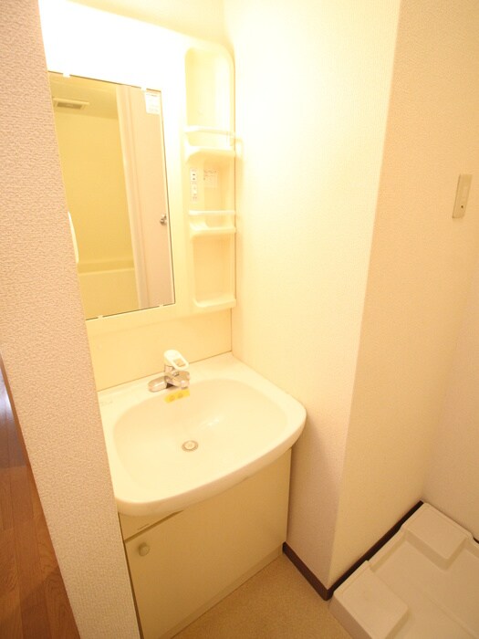 アヴェニールTOKAIの物件内観写真