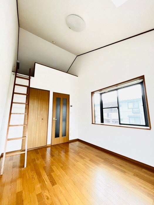 ペガサスＡの物件内観写真