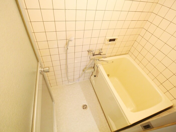 ジュノ－・ムカイの物件内観写真