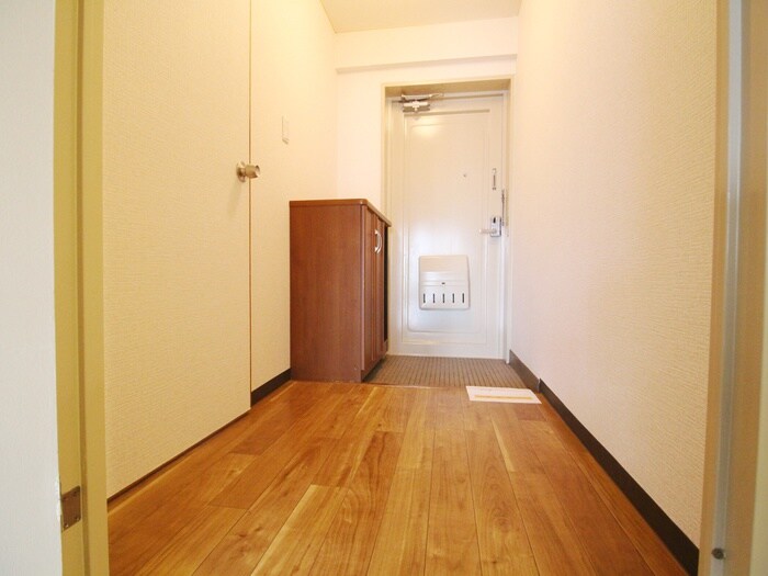 ジュノ－・ムカイの物件内観写真