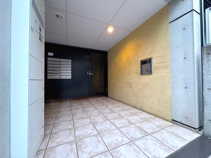 モデュロ－ル中井の物件外観写真