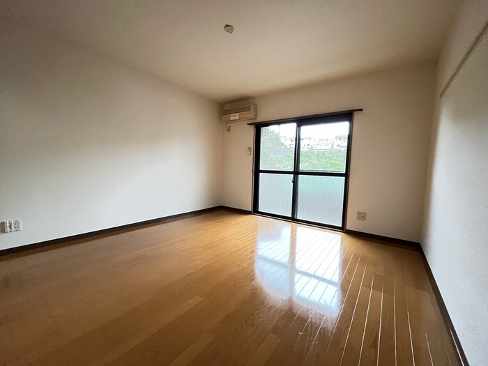 ベルコリ－ヌの物件内観写真