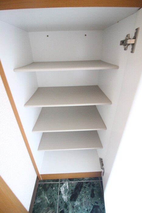 ベルコリ－ヌの物件内観写真