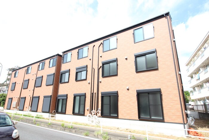 グラシア長津田の物件外観写真