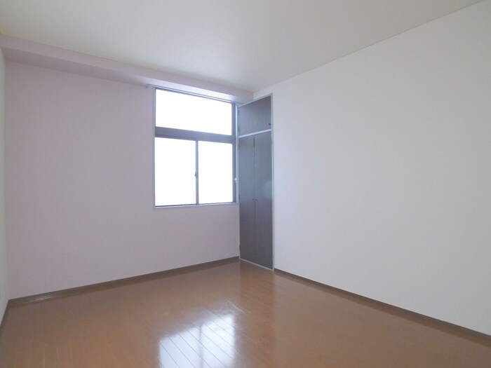 松戸三角ビルの物件内観写真