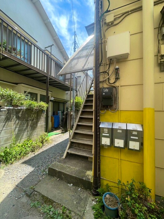 諸星荘の物件外観写真