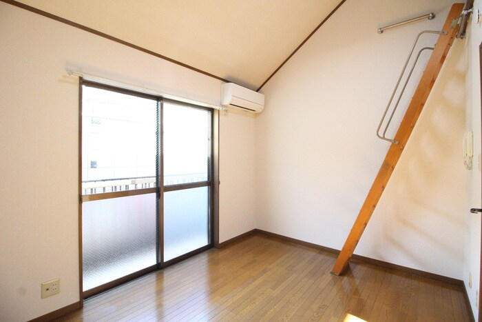 メープルハイツの物件内観写真