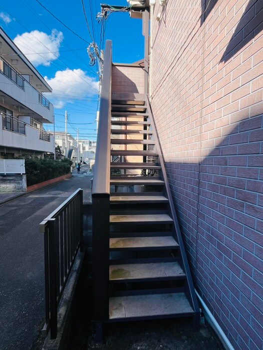 メープルハイツの物件外観写真