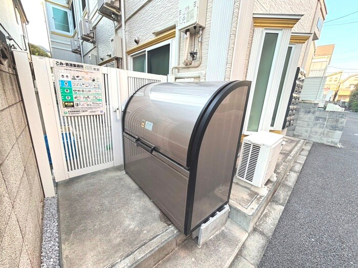 フェリス下高井戸の物件外観写真