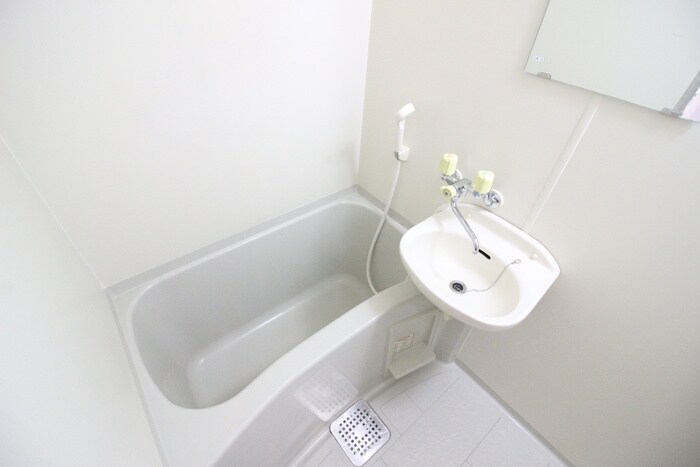 メゾン榎木町の物件内観写真