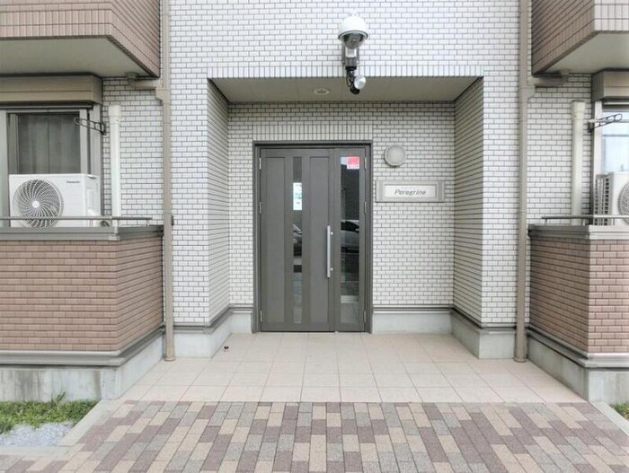 ペレグリンの物件外観写真