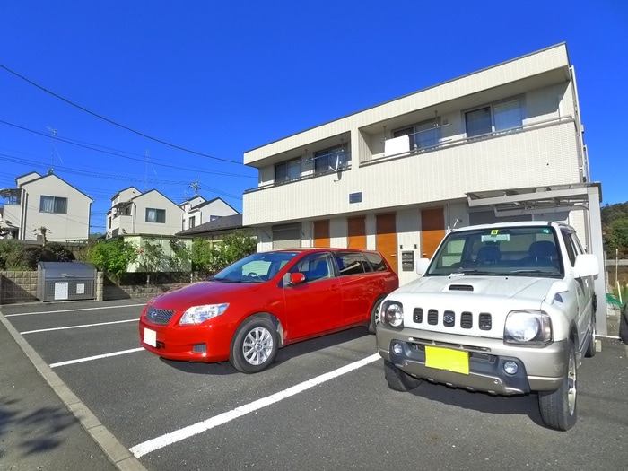 ロ－ズガ－デンⅡの物件外観写真