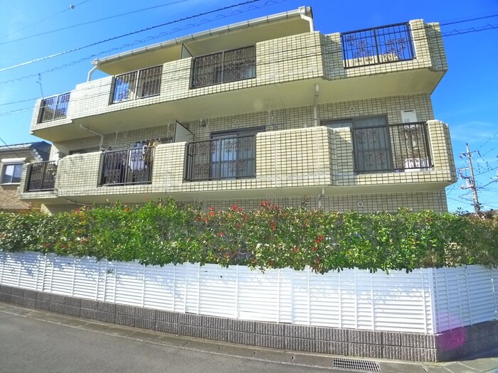 ボ－マノワの物件外観写真