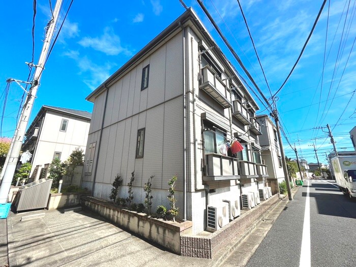 サウスプレイスＢの物件外観写真