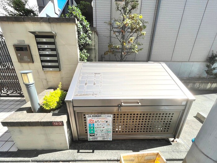 サウスプレイスＢの物件外観写真