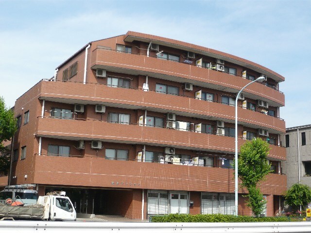 岩井マンションの物件外観写真