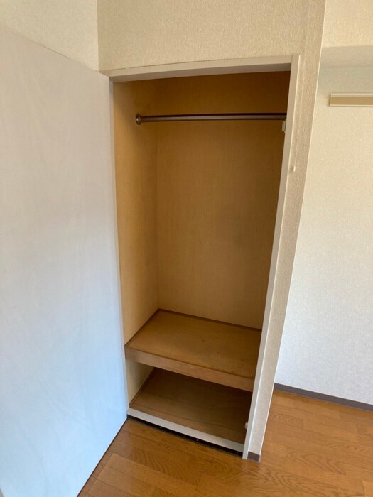 岩井マンションの物件内観写真