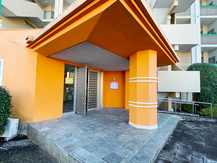 グランヴィラージュの物件外観写真