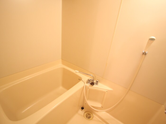 三高サンプラザの物件内観写真