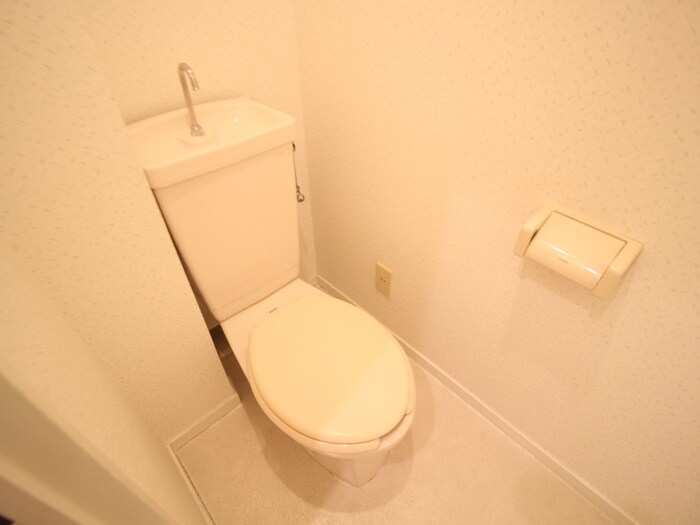 三高サンプラザの物件内観写真