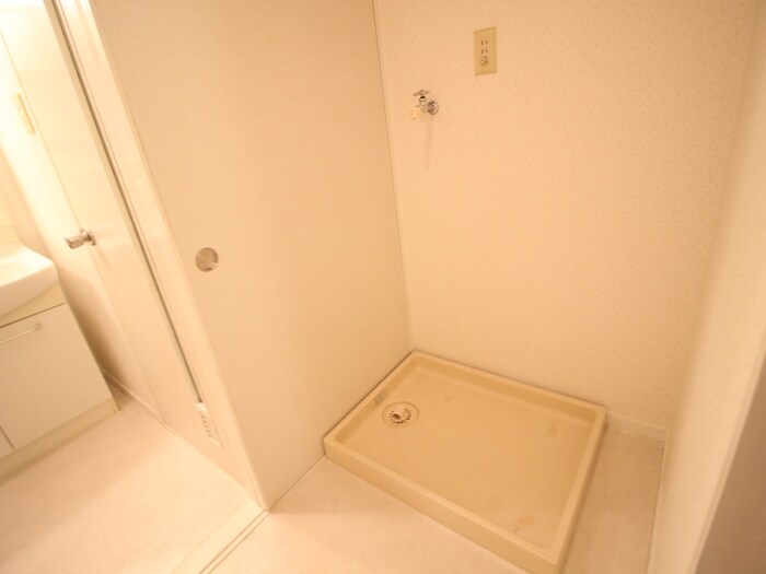 三高サンプラザの物件内観写真