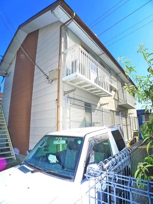 セゾン秀の物件外観写真