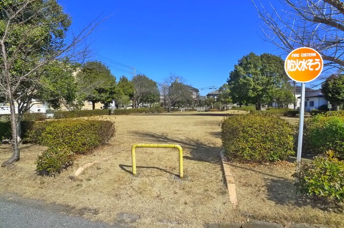 セゾン秀の物件外観写真