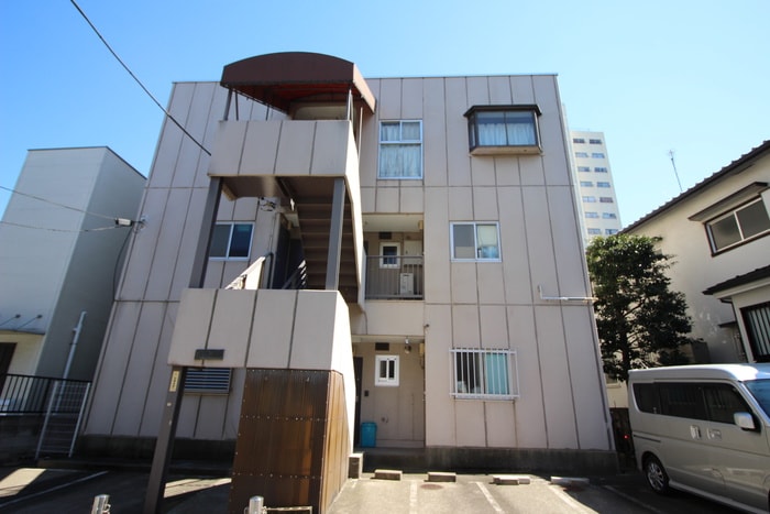 ハイム関口の物件外観写真