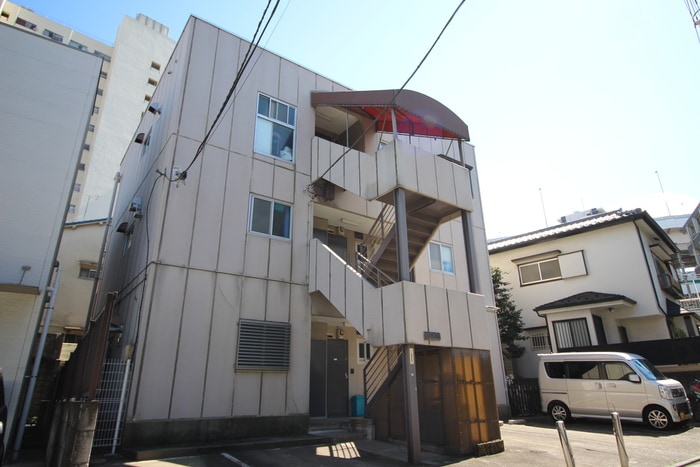 ハイム関口の物件外観写真