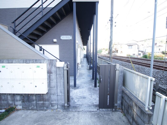 ASTREA向ヶ丘遊園の物件外観写真