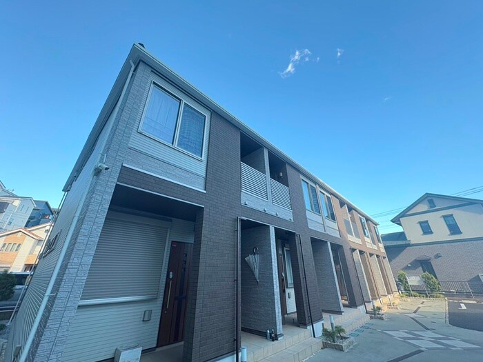 センターヴィレッジⅢの物件外観写真