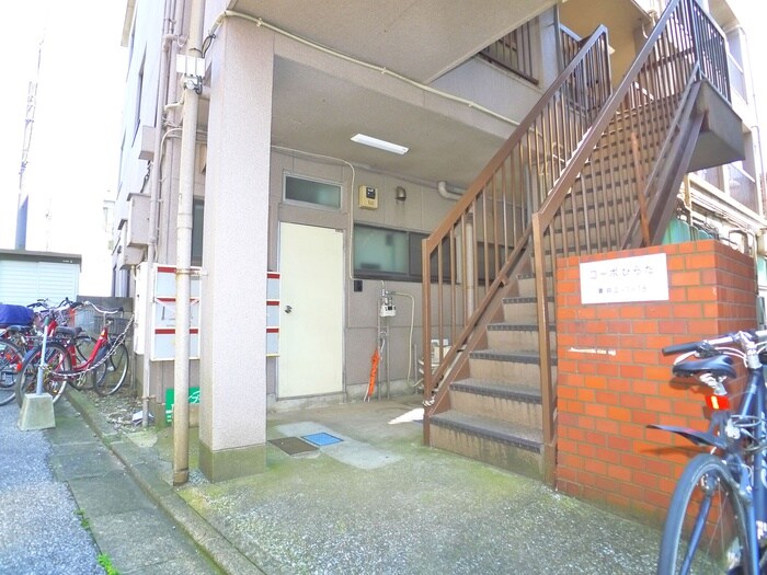 第一コ－ポひらたの物件外観写真