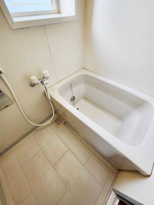 岩崎ハイツの物件内観写真