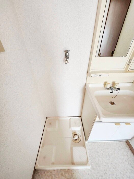 岩崎ハイツの物件内観写真