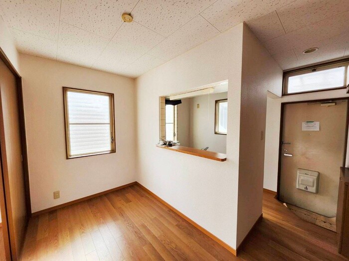 岩崎ハイツの物件内観写真