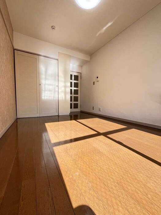 ティアロレジデンスの物件内観写真